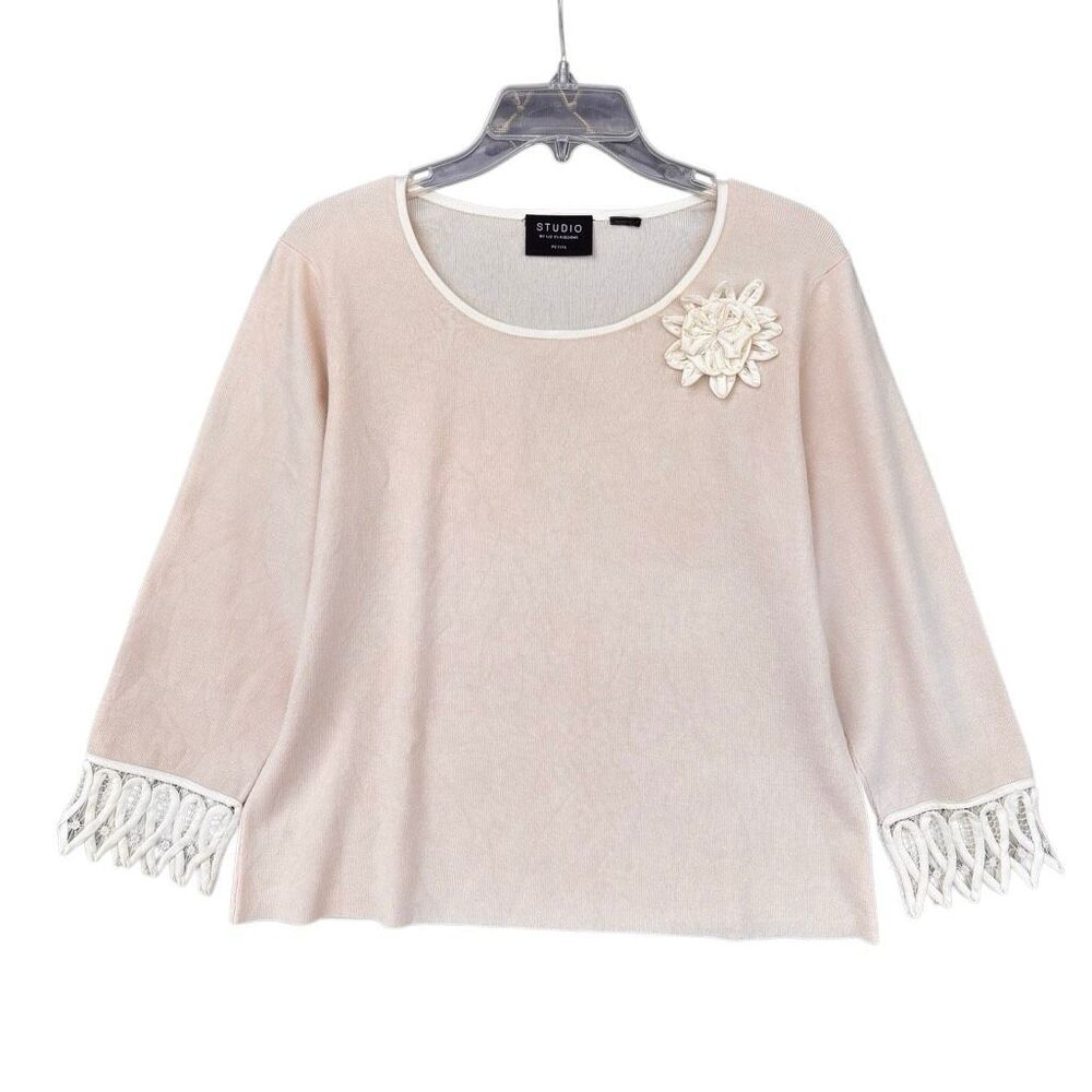 STUDIO by Liz Claiborne Y2K Cream Beige Knit Top Medium Petite Floral Appliqué - Picture 2 of 8